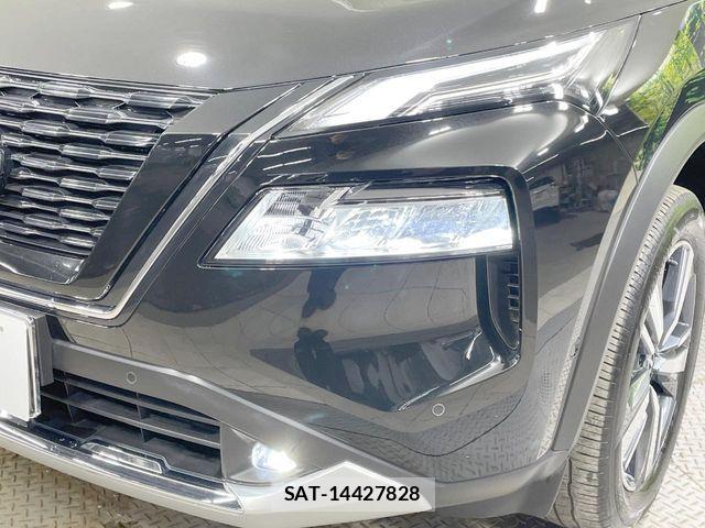 Nissan X-TRAIL HYBRID 2022-11 6615917-11