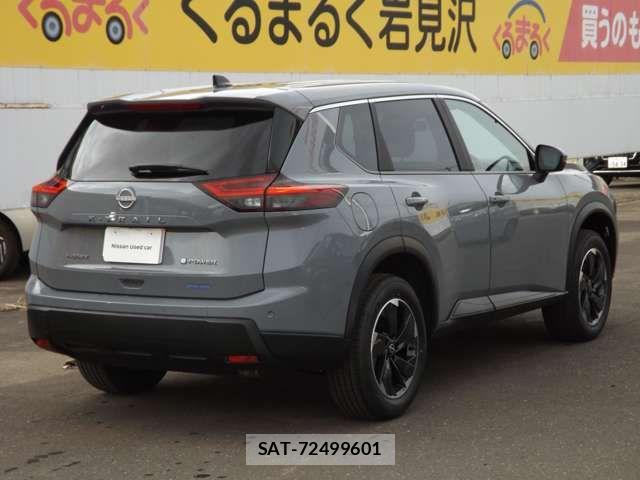 Nissan X-TRAIL HYBRID 2025-09 6615910-1