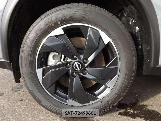 Nissan X-TRAIL HYBRID 2025-09 6615910-21