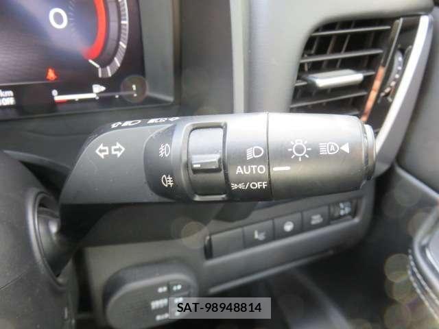 Nissan X-TRAIL HYBRID 2022-07 6615920-17