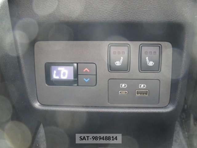 Nissan X-TRAIL HYBRID 2022-07 6615920-25