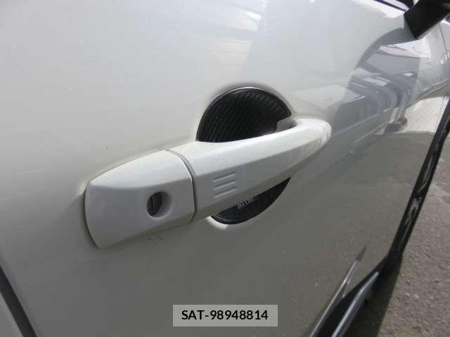 Nissan X-TRAIL HYBRID 2022-07 6615920-5