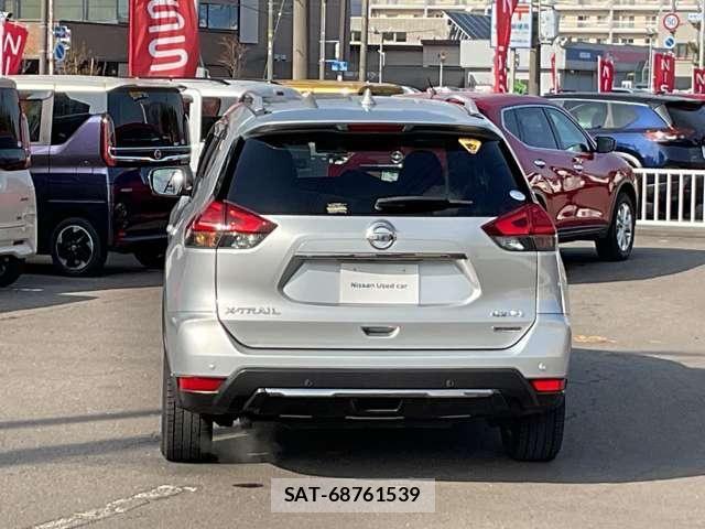Nissan X-TRAIL HYBRID 2021-04 6615922-28