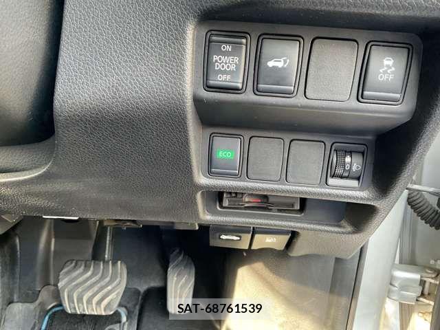 Nissan X-TRAIL HYBRID 2021-04 6615922-3