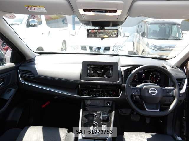 Nissan X-TRAIL HYBRID 2025-09 6615911-10