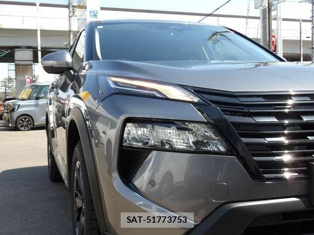 Nissan X-TRAIL HYBRID 2025-09 6615911-11
