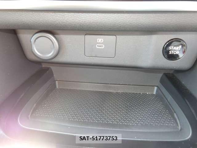 Nissan X-TRAIL HYBRID 2025-09 6615911-20