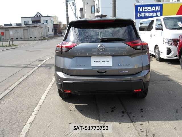 Nissan X-TRAIL HYBRID 2025-09 6615911-4