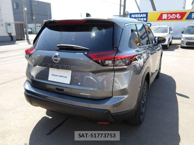 Nissan X-TRAIL HYBRID 2025-09 6615911-5