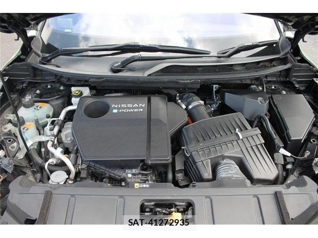 Nissan X-TRAIL HYBRID 2022-09 6678899-24