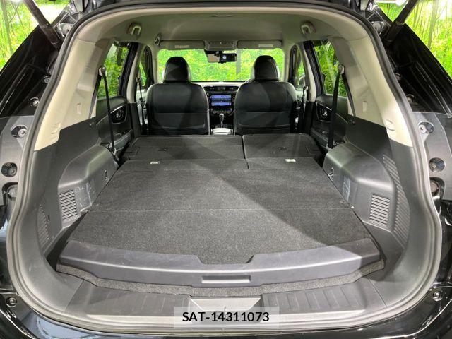 Nissan X-TRAIL HYBRID 2019-02 6678901-9