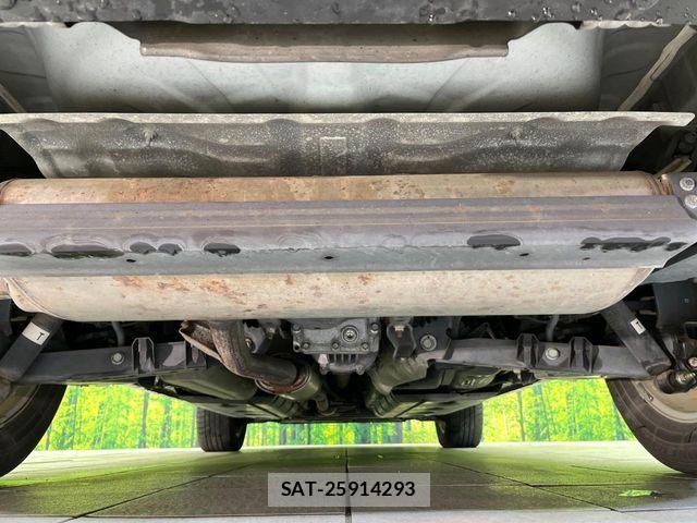 Nissan X-TRAIL HYBRID 2015-05 6678907-18