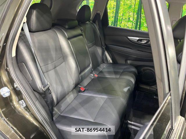 Nissan X-TRAIL HYBRID 2015-07 6678905-10