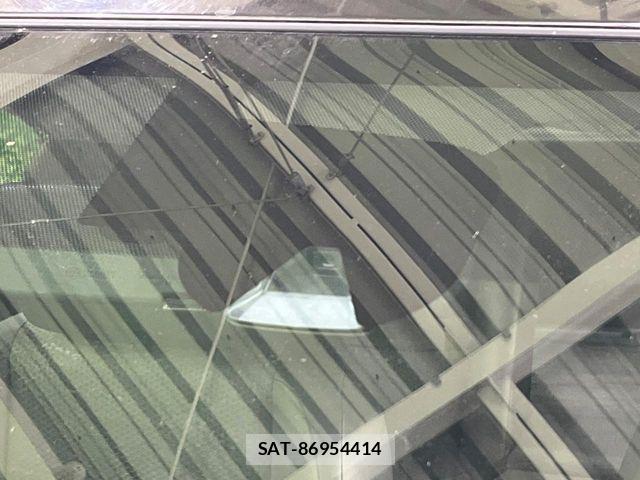 Nissan X-TRAIL HYBRID 2015-07 6678905-4