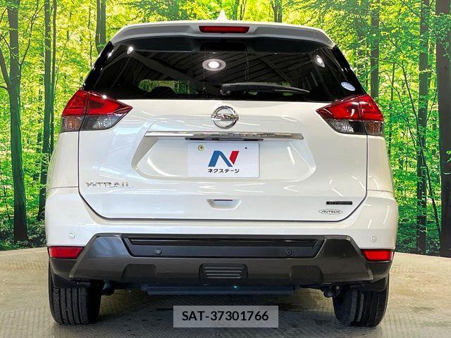 Nissan X-TRAIL HYBRID 2017-11 6678900-15