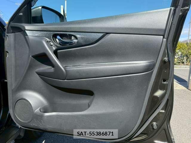 Nissan X-TRAIL HYBRID 2015-08 6684091-16