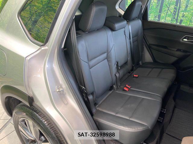 Nissan X-TRAIL HYBRID 2022-11 6717836-8