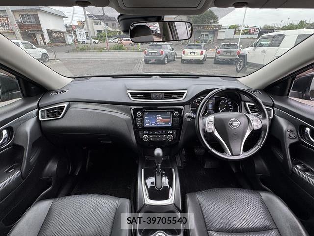 Nissan X-TRAIL HYBRID 2015-11 6717839-1