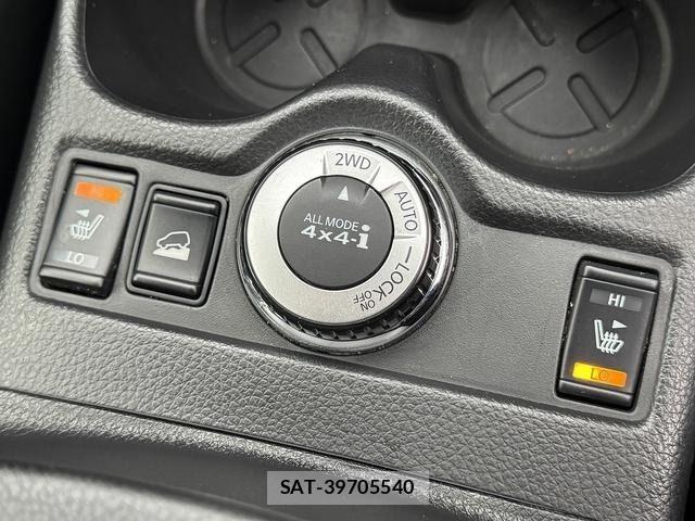 Nissan X-TRAIL HYBRID 2015-11 6717839-22