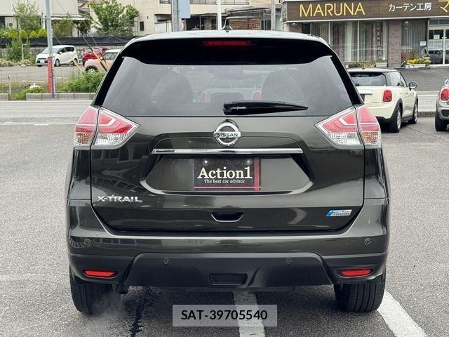 Nissan X-TRAIL HYBRID 2015-11 6717839-4