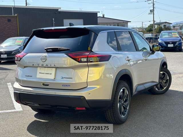 Nissan X-TRAIL HYBRID 2025-09 6754025-1
