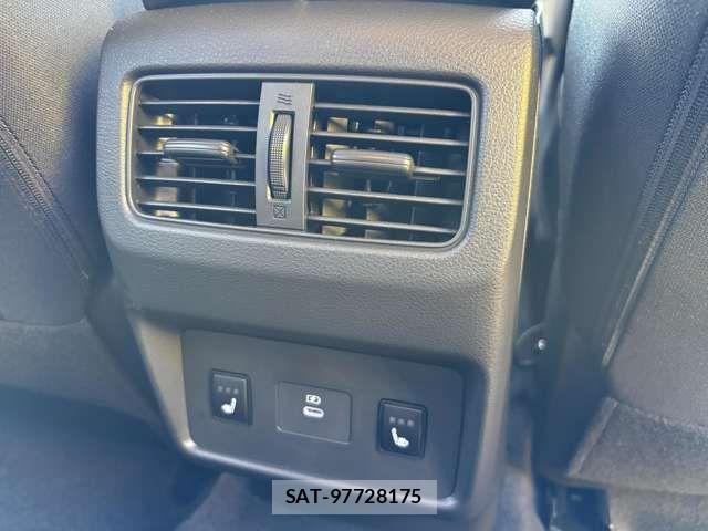Nissan X-TRAIL HYBRID 2025-09 6754025-26