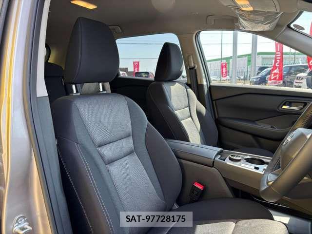 Nissan X-TRAIL HYBRID 2025-09 6754025-3