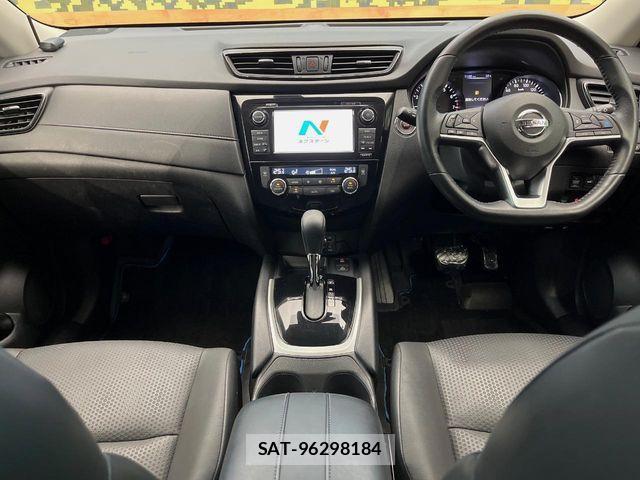 Nissan X-TRAIL HYBRID 2018-10 6754036-1