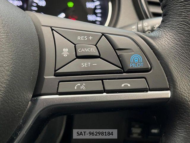 Nissan X-TRAIL HYBRID 2018-10 6754036-4