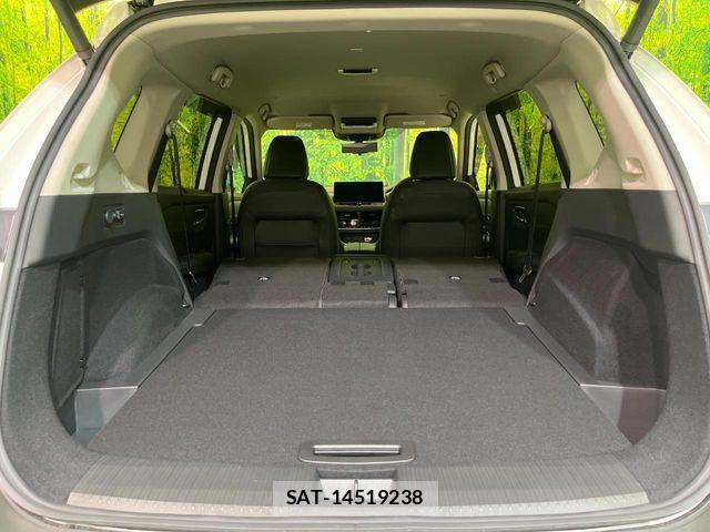 Nissan X-TRAIL HYBRID 2023-08 6791809-9