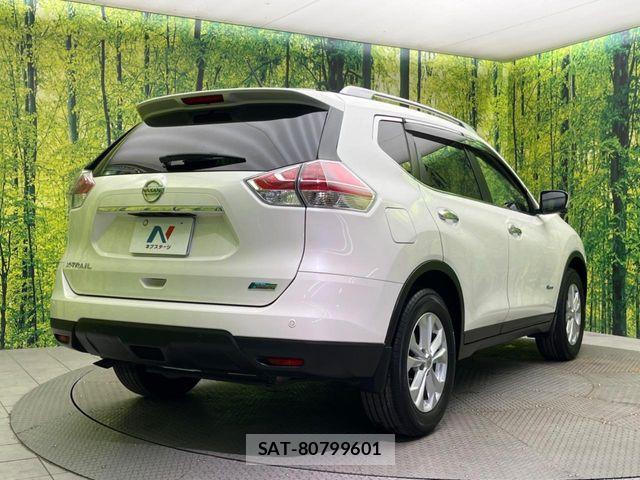 Nissan X-TRAIL HYBRID 2016-02 6791822-16