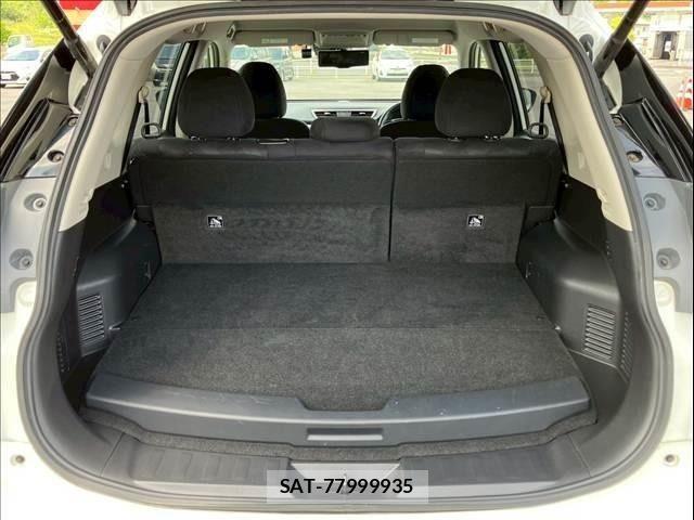Nissan X-TRAIL HYBRID 2015-08 6791824-10