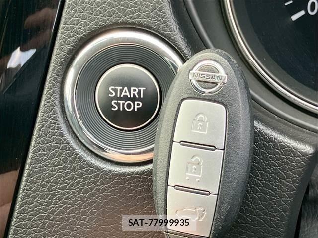 Nissan X-TRAIL HYBRID 2015-08 6791824-15