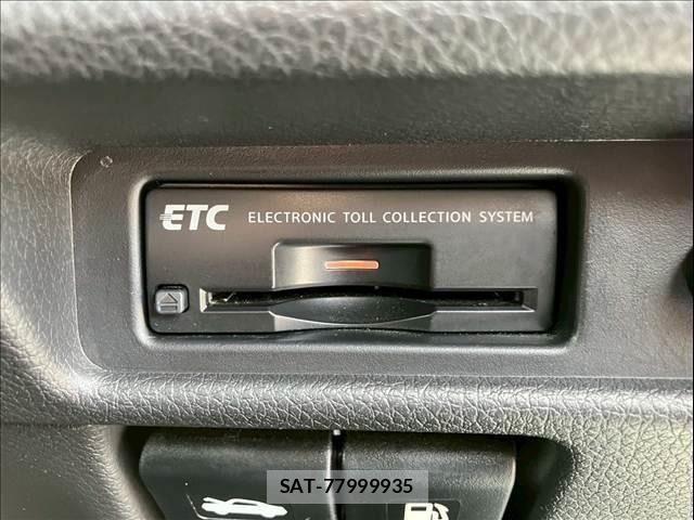 Nissan X-TRAIL HYBRID 2015-08 6791824-16