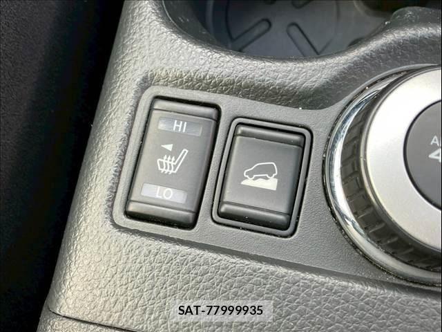 Nissan X-TRAIL HYBRID 2015-08 6791824-20