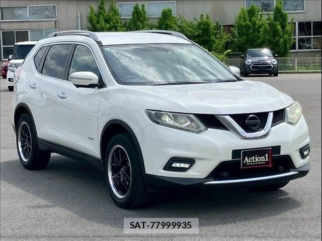 Nissan X-TRAIL HYBRID 2015-08 6791824-6