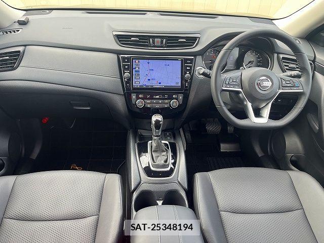 Nissan X-TRAIL HYBRID 2021-06 6791814-1