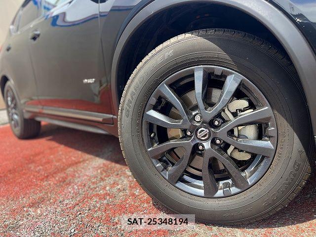 Nissan X-TRAIL HYBRID 2021-06 6791814-26