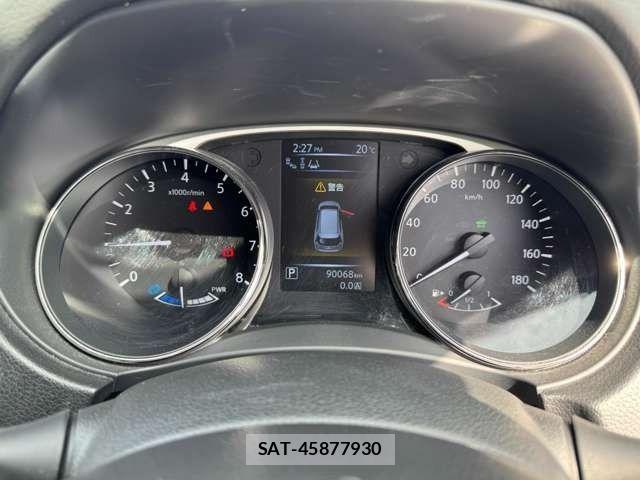Nissan X-TRAIL HYBRID 2015-07 6791823-12