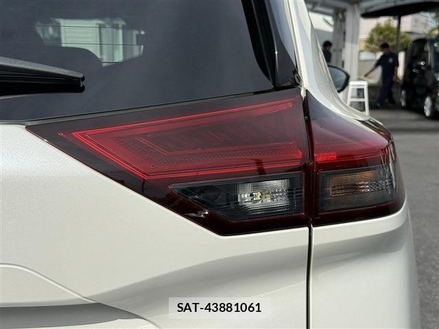 Nissan X-TRAIL HYBRID 2022-12 6791811-11