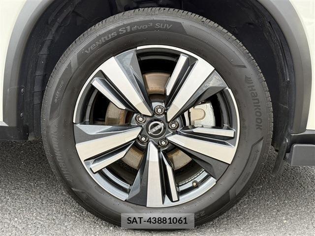 Nissan X-TRAIL HYBRID 2022-12 6791811-12