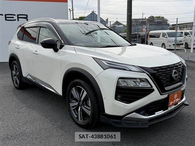 Nissan X-TRAIL HYBRID 2022-12 6791811-19