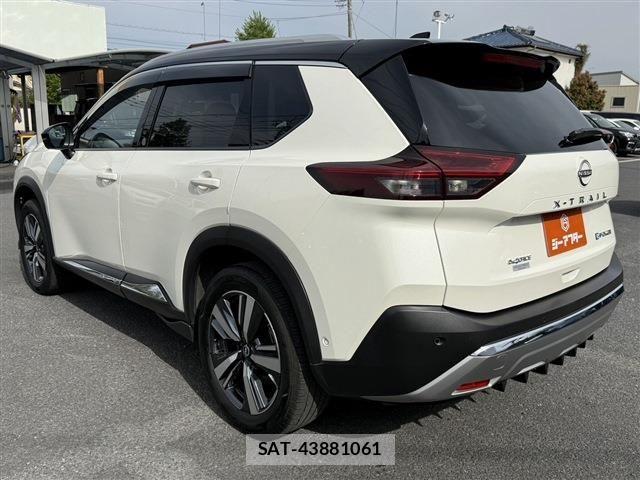 Nissan X-TRAIL HYBRID 2022-12 6791811-21