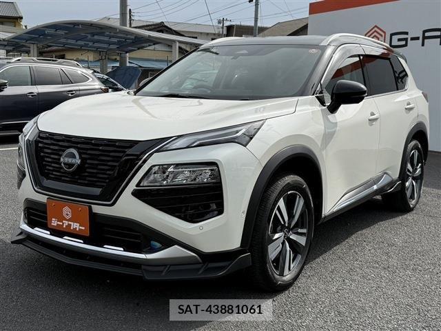 Nissan X-TRAIL HYBRID 2022-12 6791811-22