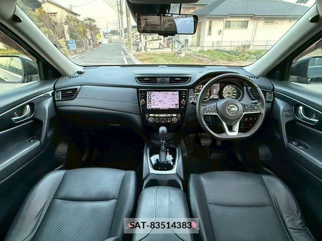 Nissan X-TRAIL HYBRID 2017-10 6791816-1