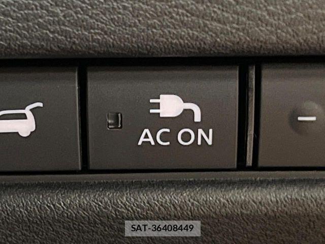 Nissan X-TRAIL HYBRID 2023-03 6818210-6