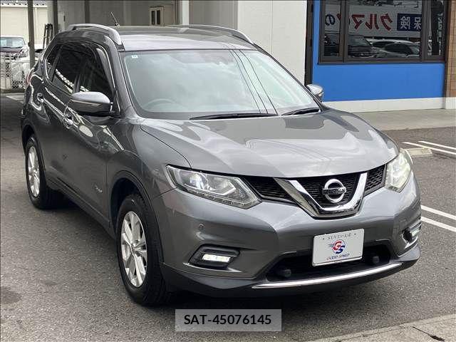 Nissan X-TRAIL HYBRID 2016-10 6818229-14