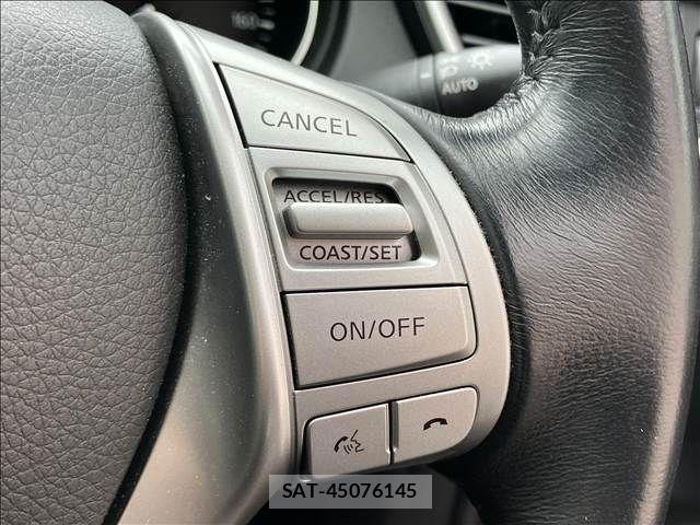 Nissan X-TRAIL HYBRID 2016-10 6818229-3