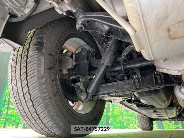 Nissan X-TRAIL HYBRID 2015-09 6818232-19