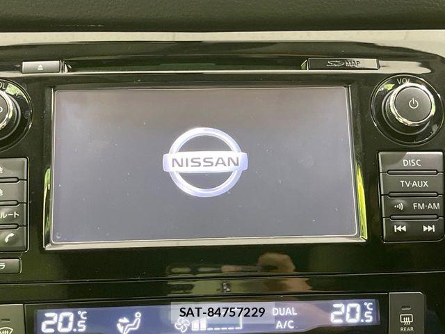 Nissan X-TRAIL HYBRID 2015-09 6818232-3